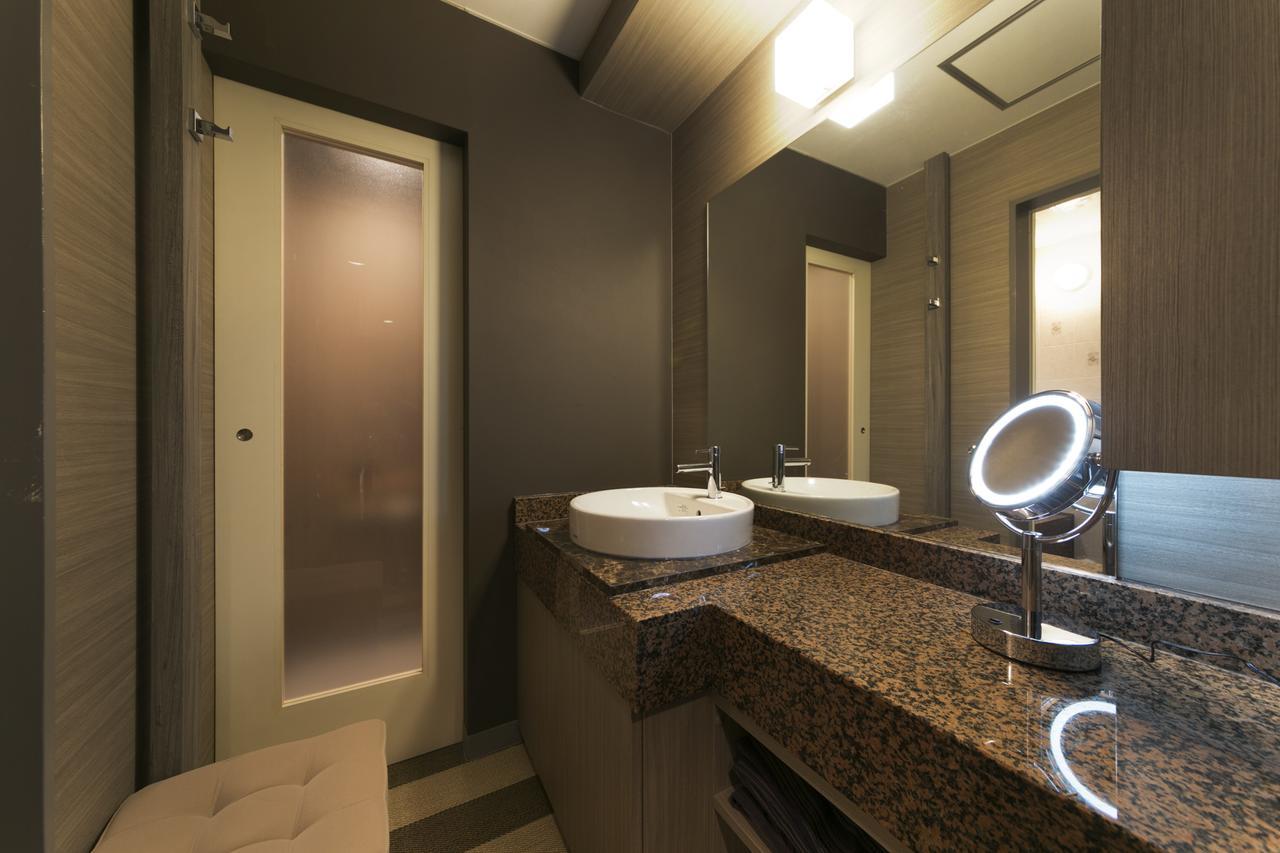 Hotel Lotus Kobe (Adults Only) Ngoại thất bức ảnh